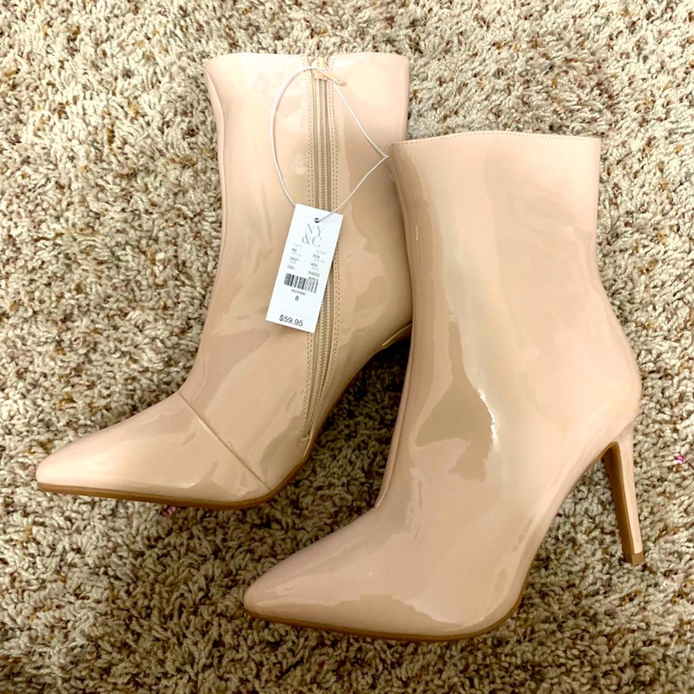 New York & Company Nude Boots size 8
